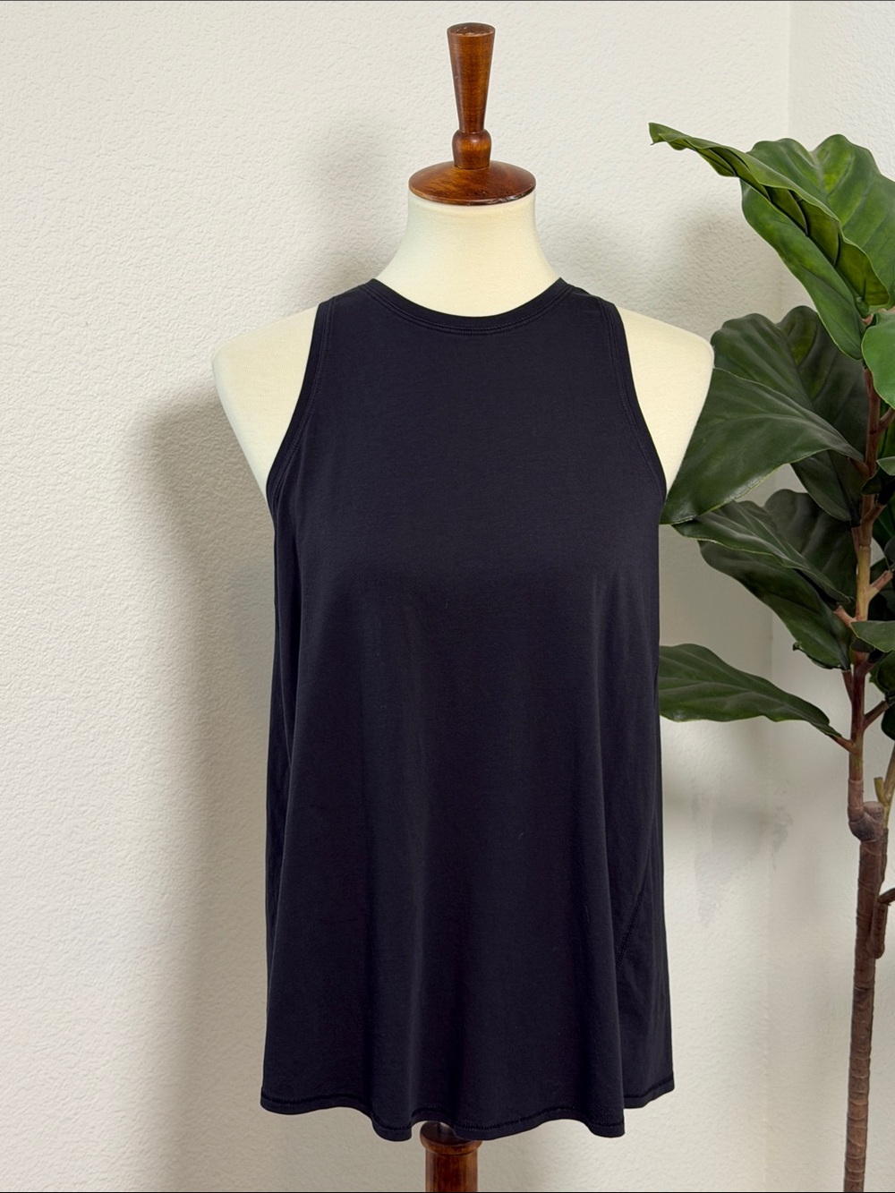 Lululemon black open-back tank top